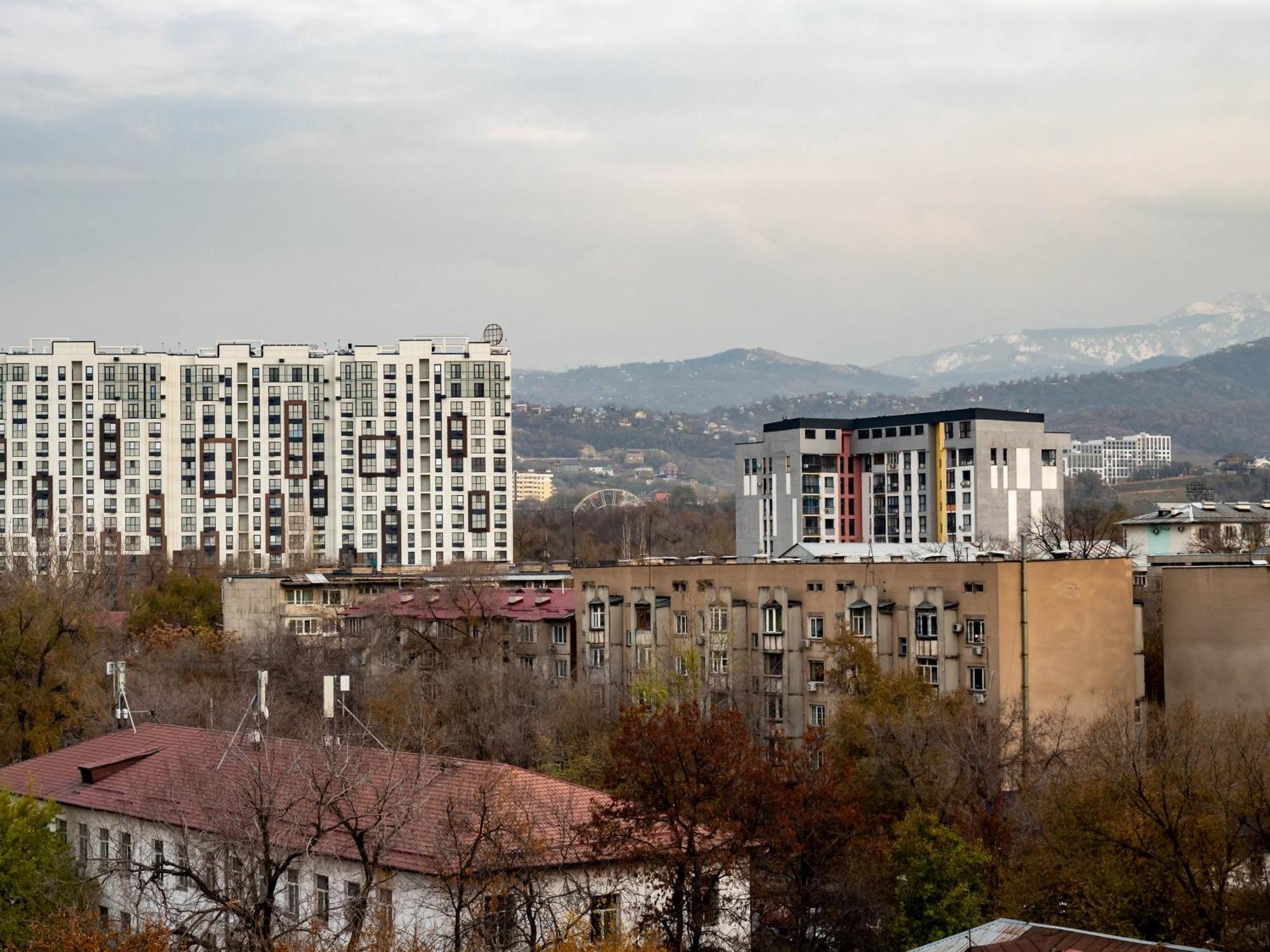 Appartments " Zhetysu-4" Almaty Exteriér fotografie